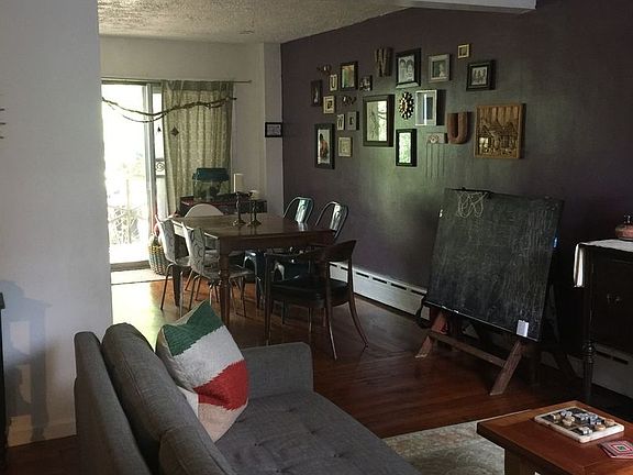 5th image of 3921 45th St