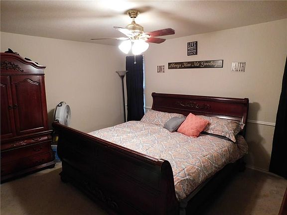 5th image of 2123 Long Creek Ct