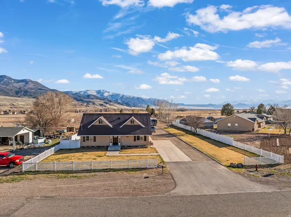 91 W 100 S, Monroe, UT 84754