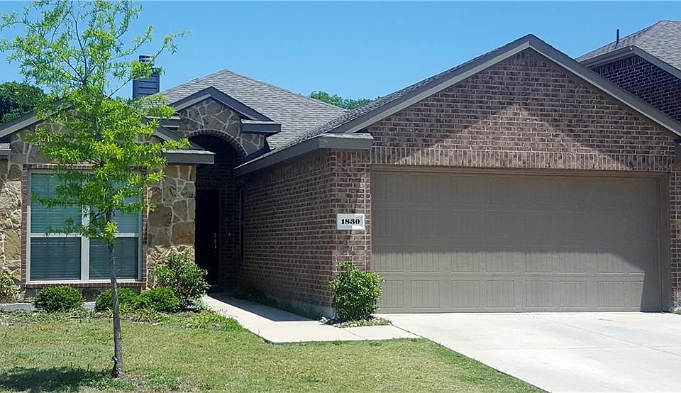 1st image of 1830 Pecan Grove Dr