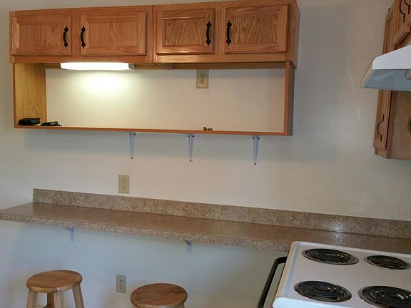 Breakfast bar, shelf for microwave