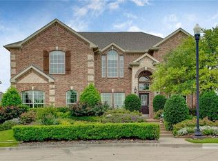413 Sunnyside Ln, Red Oak, TX 75154