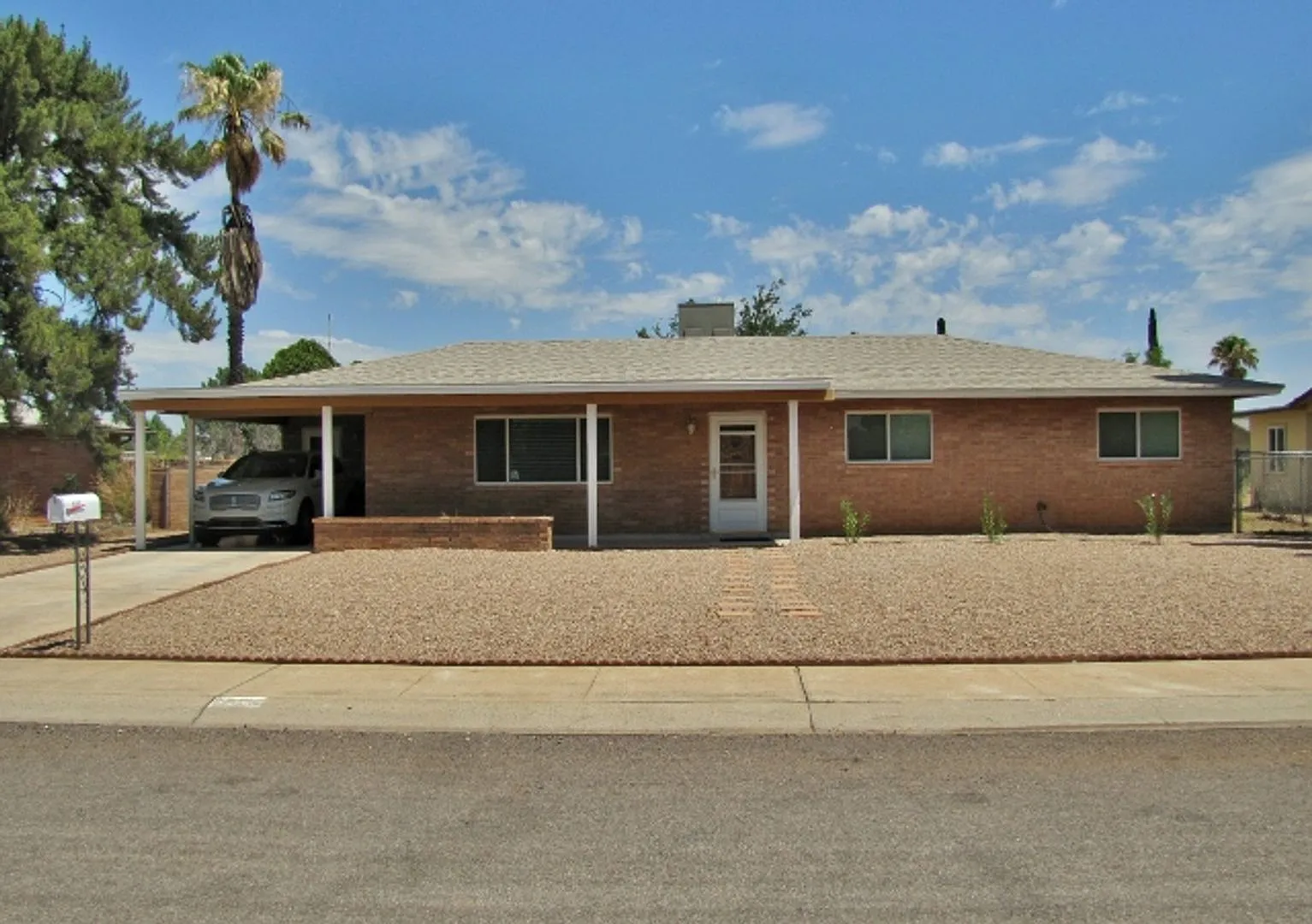 3BR/2BA w/ central A/C in Sierra Vista, AZ — Photo 1