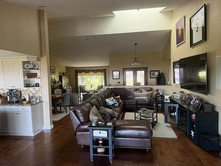 9641 Hidden Farm Rd — Photo 16