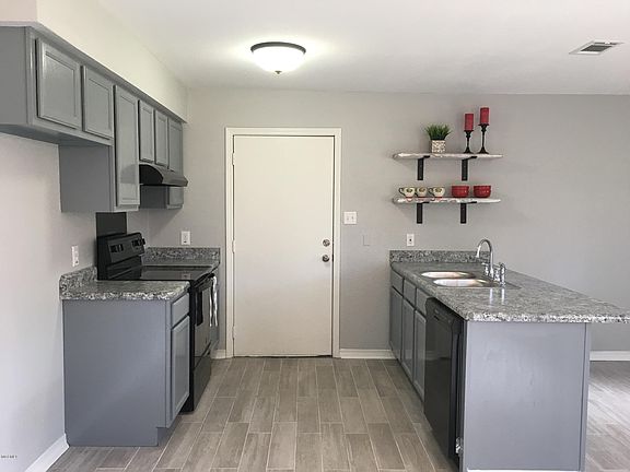 4th image of 2513 Avenido Del Pinar St