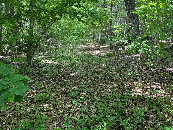 2nd image of 6 Johnny Hill Road