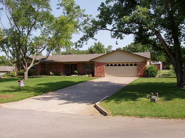 Large Front Yard