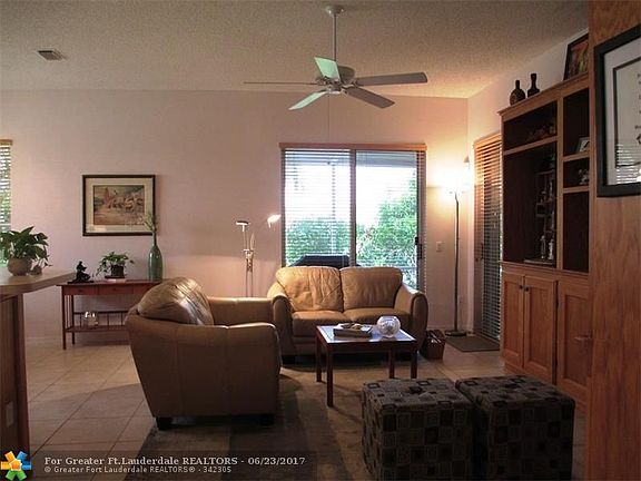 4th image of 7716 NW 60th Ln