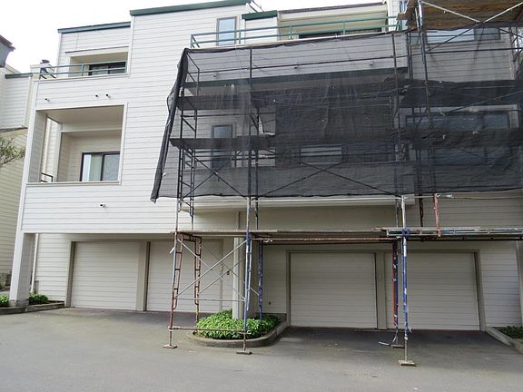 2nd image of 39 Appian Way Unit D