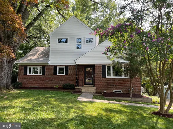 6413 Carolyn Dr, Falls Church, VA 22044