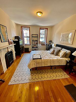 1st image of 1678 1st Ave APT 4