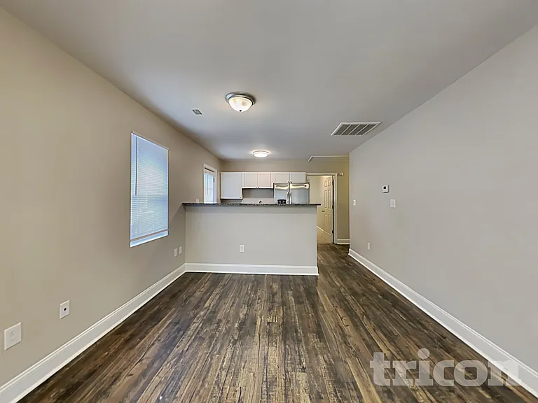 5229 Harmon Pl — Photo 3