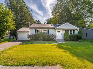 190 Saratoga Rd, Glenville, NY 12302