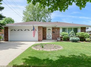 5575 S 24th St, Milwaukee, WI 53221
