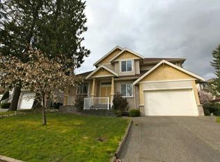 16711 57a Ave, Surrey, BC V3S1H7