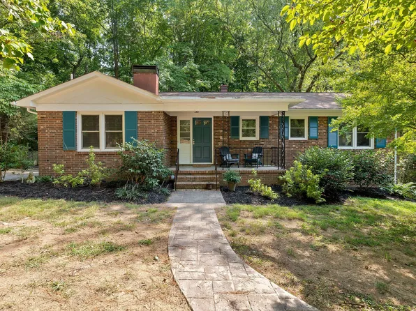 105 Lexington Rd, Chapel Hill, NC 27516