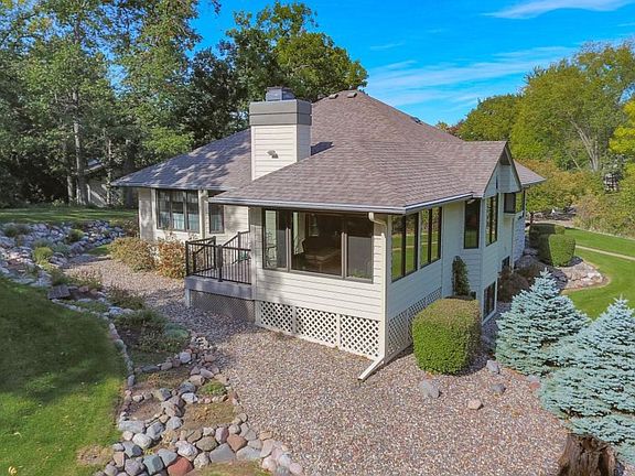 5th image of 2288 Teakwood Ct E
