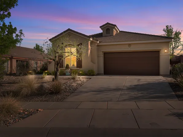 2838 E Slick Rock Rd, Washington, UT 84780