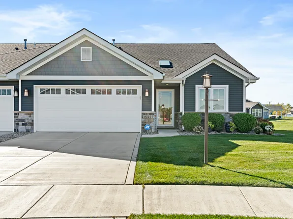 9527 Kennebunk Ln, Cedar Lake, IN 46303