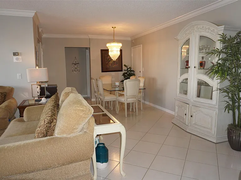 2701 N Ocean Blvd #3B — Photo 7
