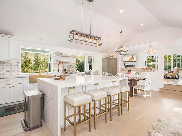 627 Romero Canyon Rd — Photo 7