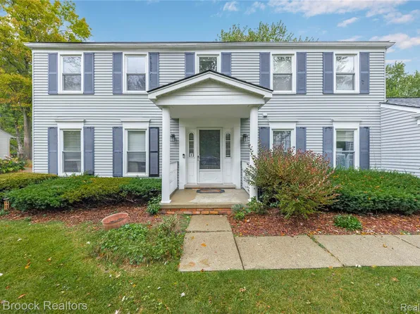 29580 Mayfair Rd, Farmington Hills, MI 48331