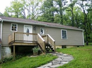 917 Dunkleberger Rd, Williamsport, PA 17701
