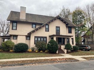 31 Rupert St, Springfield, MA 01108