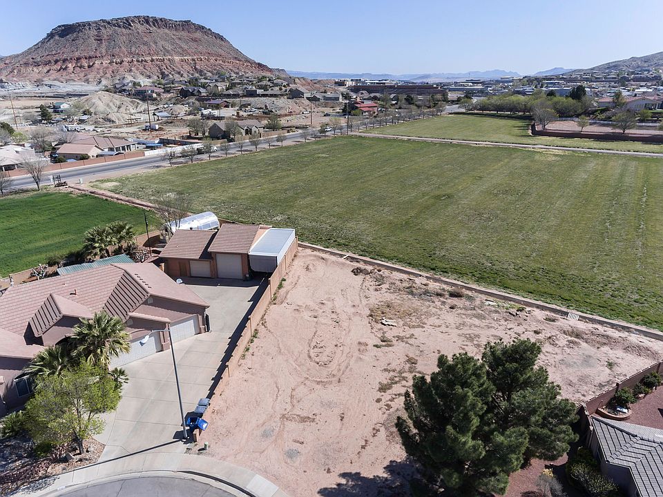 1st image of 725 E Meadow Ln Lot 8
