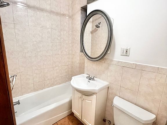 3rd image of 342 E 65th St APT 2FW