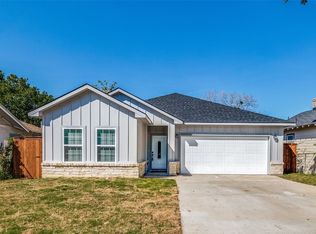 1425 E Magnolia Ave, Fort Worth, TX 76104