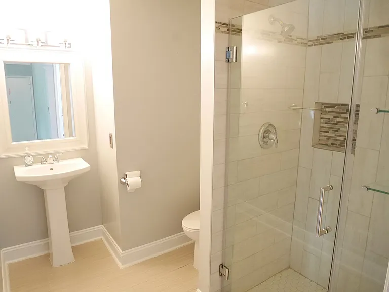 13706 Primrose Ct — Photo 14