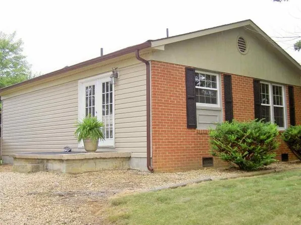 6066 W Donnagail Dr, Penn Laird, VA 22846