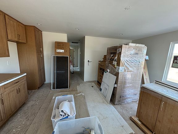Kitchen & living room