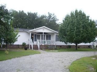 739 Deer Dr SW, Supply, NC 28462