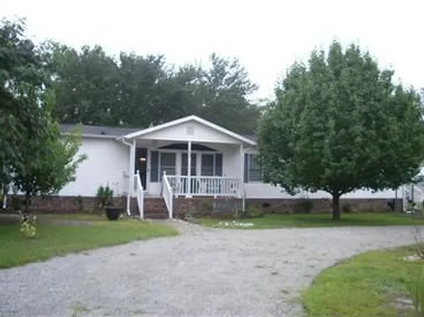739 Deer Dr SW, Supply, NC 28462