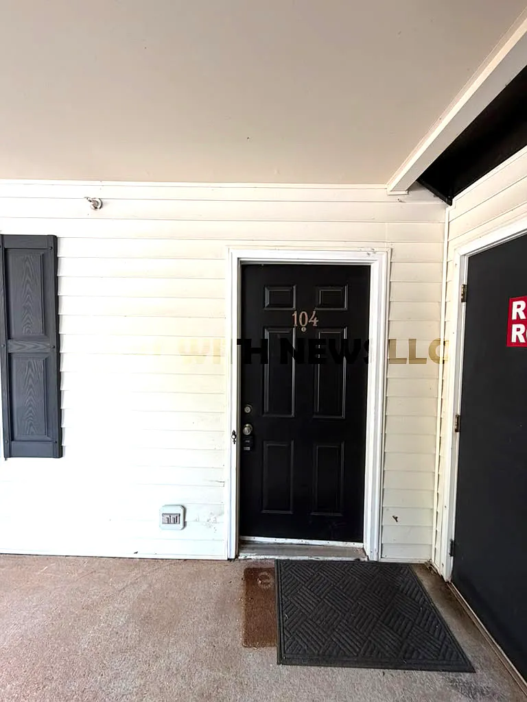 2 bed, 935 sqft, $1,250 — Photo 4