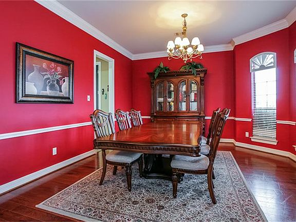 4th image of 3957 Pebble Brook Dr