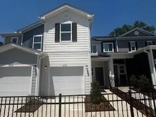 10512 Brookside Reserve Rd, Raleigh, NC 27614