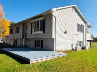 847 Irish Settlement Rd, Morrisonville, NY 12962