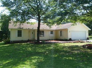 1005 Sally Holler Rd, Harrisburg, IL 62946