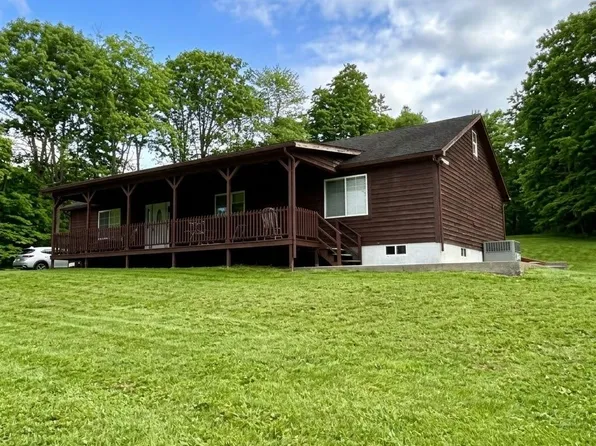 110 Saddle Ridge Dr, Valley Head, WV 26294