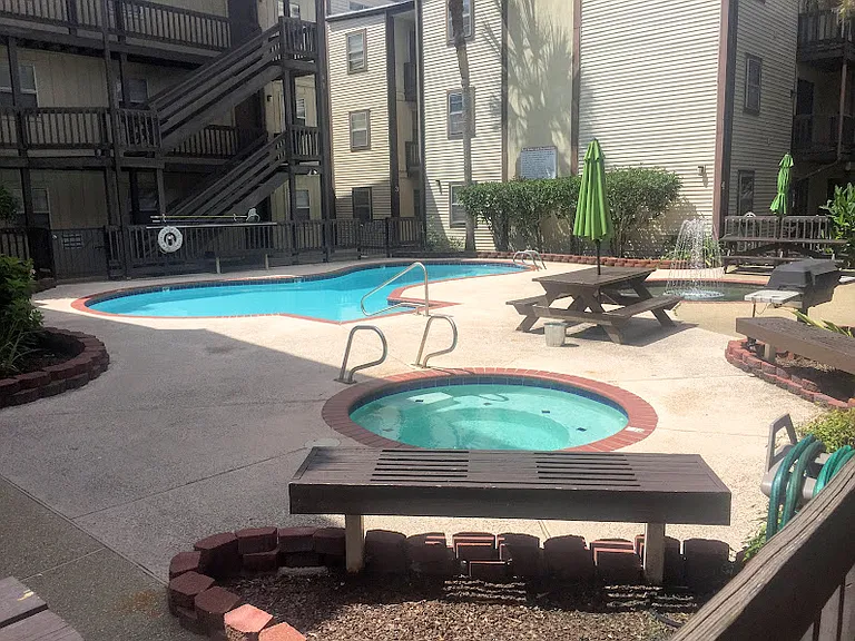 2301 Edenborn Ave #1001 — Photo 35