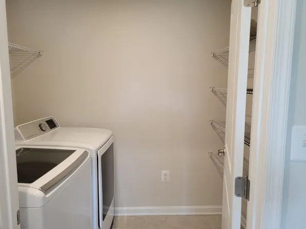 1009 Headquarters Way, Fredericksburg, VA 22401