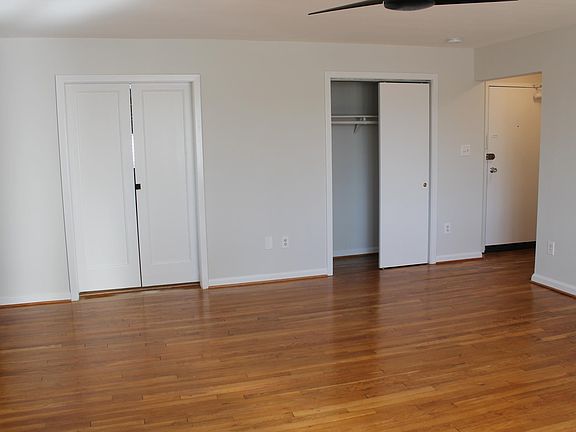 4th image of 5112 Macarthur Blvd NW APT 301