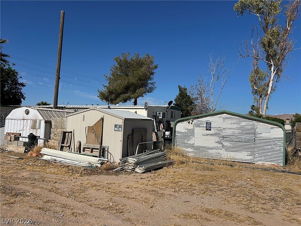 2nd image of 1720 Whipple Ave