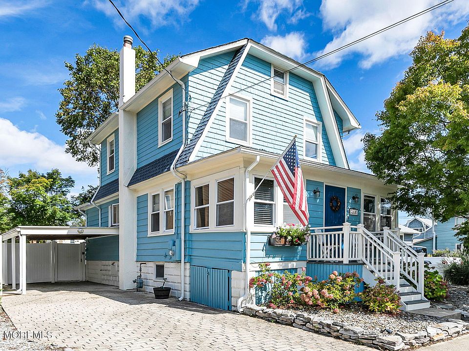 1st image of 208 Bridge Avenue