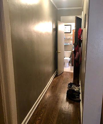 5th image of 5949 N Winthrop Ave #1A