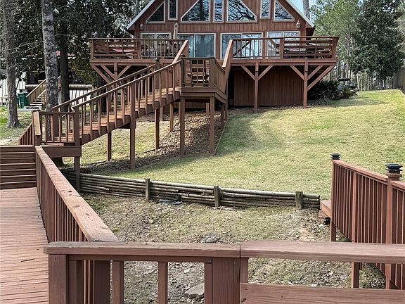 3rd image of 173 Ridgecrest Dr