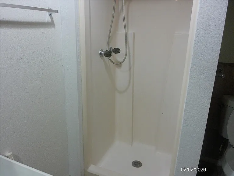 4619 Avenue S — Photo 30